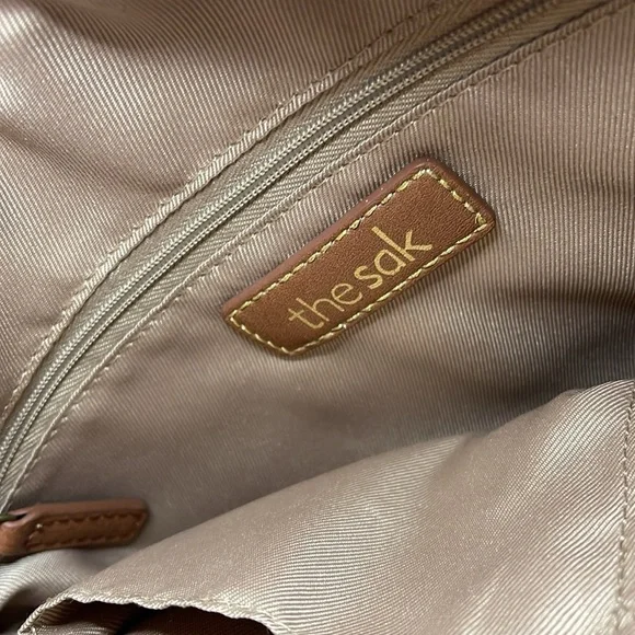 The Sak Black Leather Crossbody Bag - Picture 3 of 5